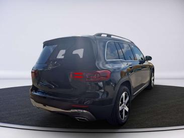 Mercedes GLB 180 — photo 4