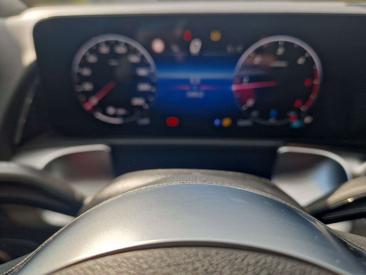 Mercedes GLB 180 — photo 12