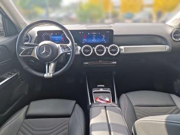 Mercedes GLB 180 — photo 14
