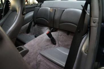 Porsche 993 Carrera 2 — photo 17