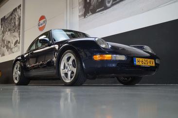 Porsche 993 Carrera 2 — photo 20