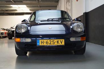 Porsche 993 Carrera 2 — photo 23