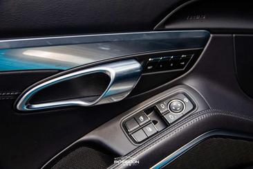 Porsche 718 Cayman S — photo 11