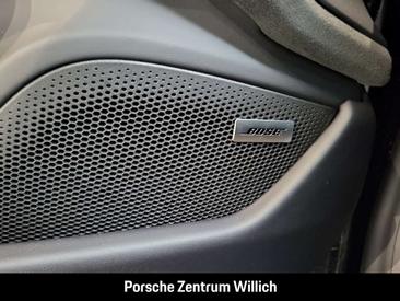 Porsche Taycan GTS — photo 15