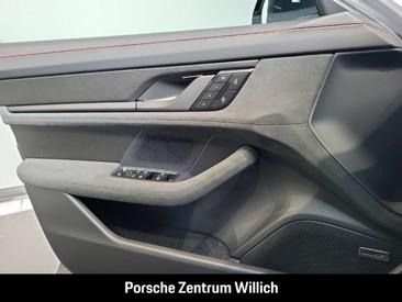 Porsche Taycan GTS — photo 16
