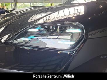 Porsche Taycan GTS — photo 30