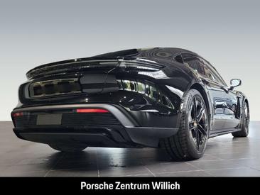 Porsche Taycan GTS — photo 32