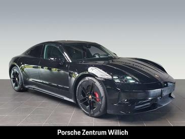 Porsche Taycan GTS — photo 34
