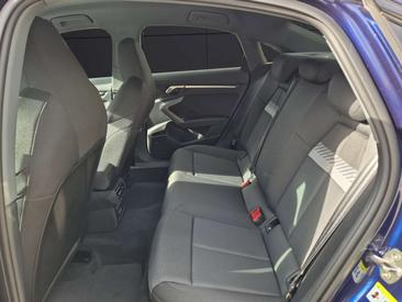 Audi A3 S Line 35 TDI — photo 11