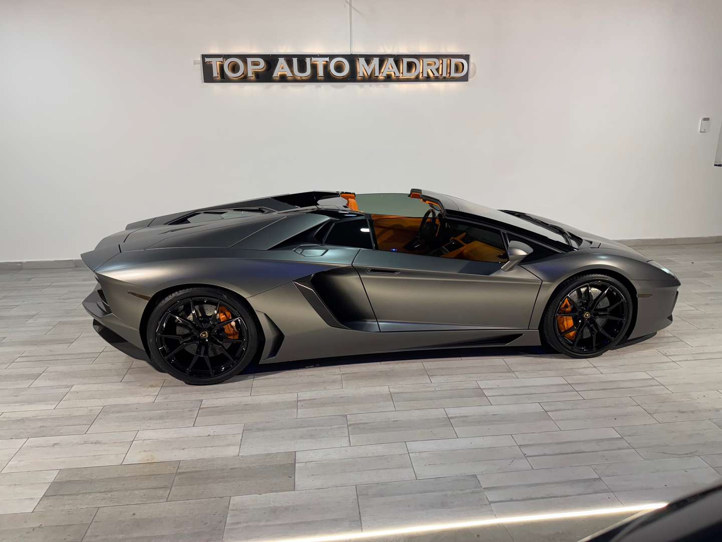 Lamborghini Aventador Roadster - 2015 - Joinsteer - #2