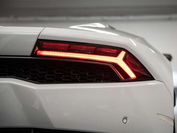 Lamborghini Huracán Evo Spyder — photo 50