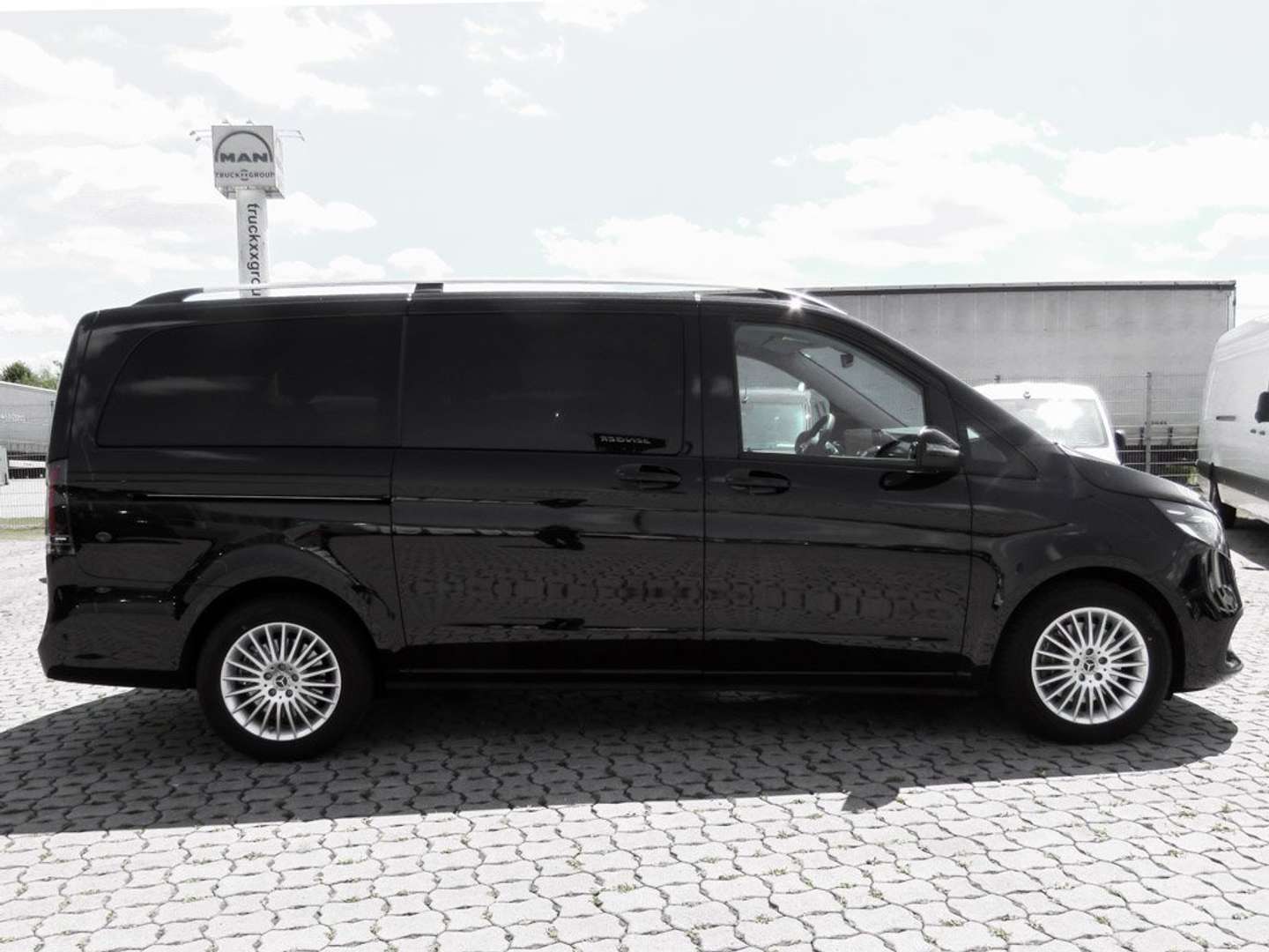 Mercedes V 220 220 STYLE - 2024 - Joinsteer - #2