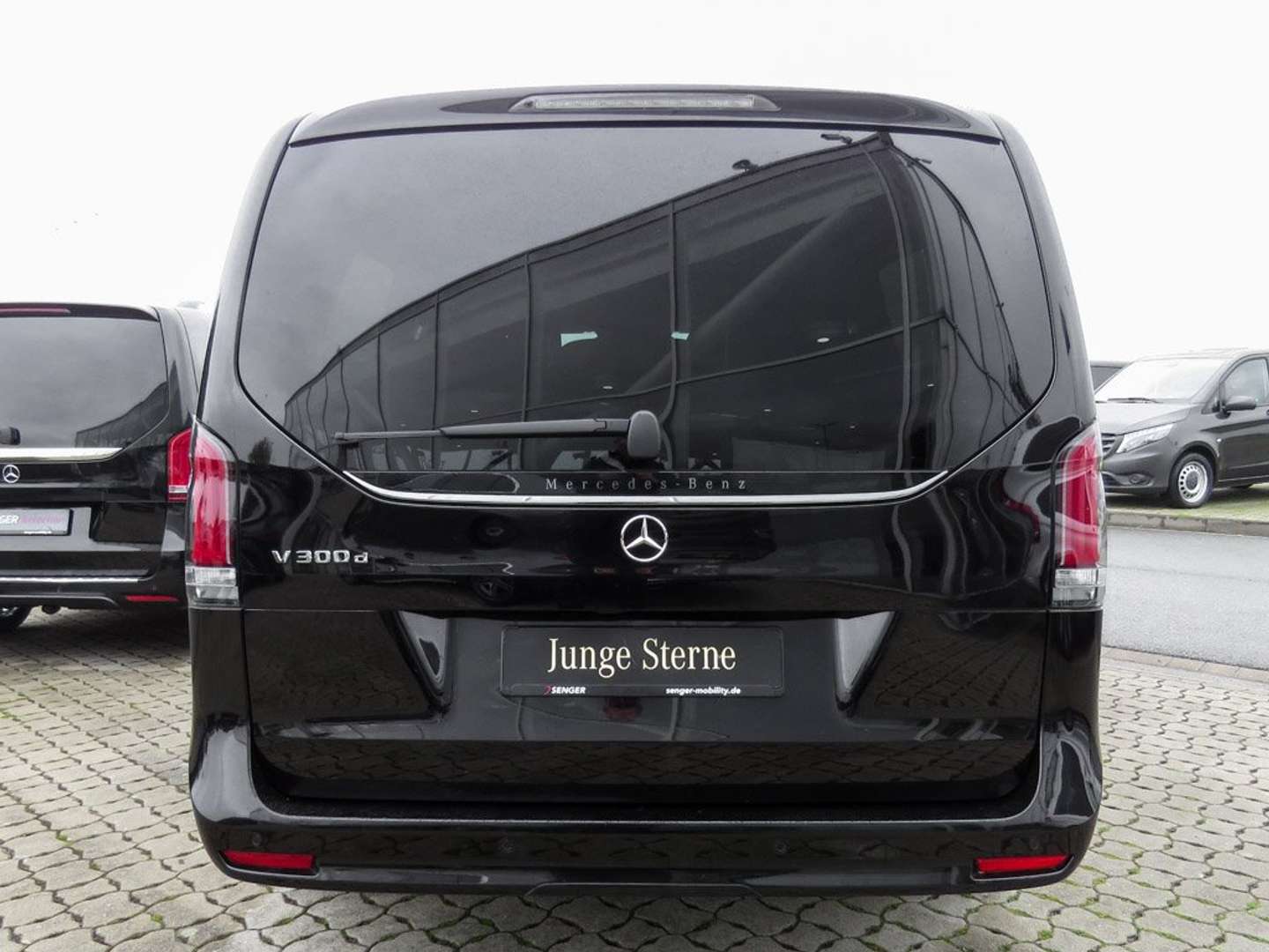 Mercedes V 300 300 Avantgarde - 2024 - Joinsteer - #3