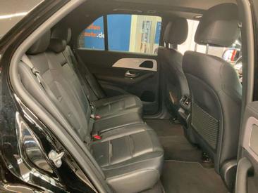 Mercedes GLE 63 AMG Line — photo 20