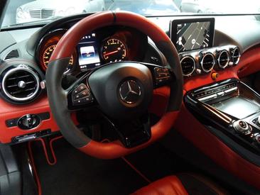 Mercedes AMG GT Coupé — photo 9