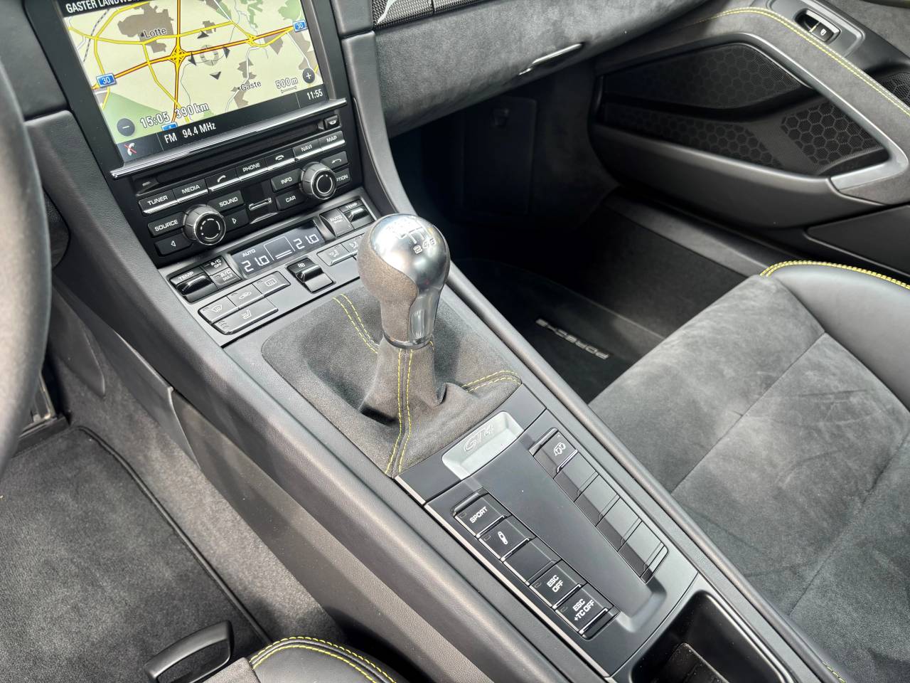 Porsche 981 Cayman Cayman GT4 - 2016 - Joinsteer - #20