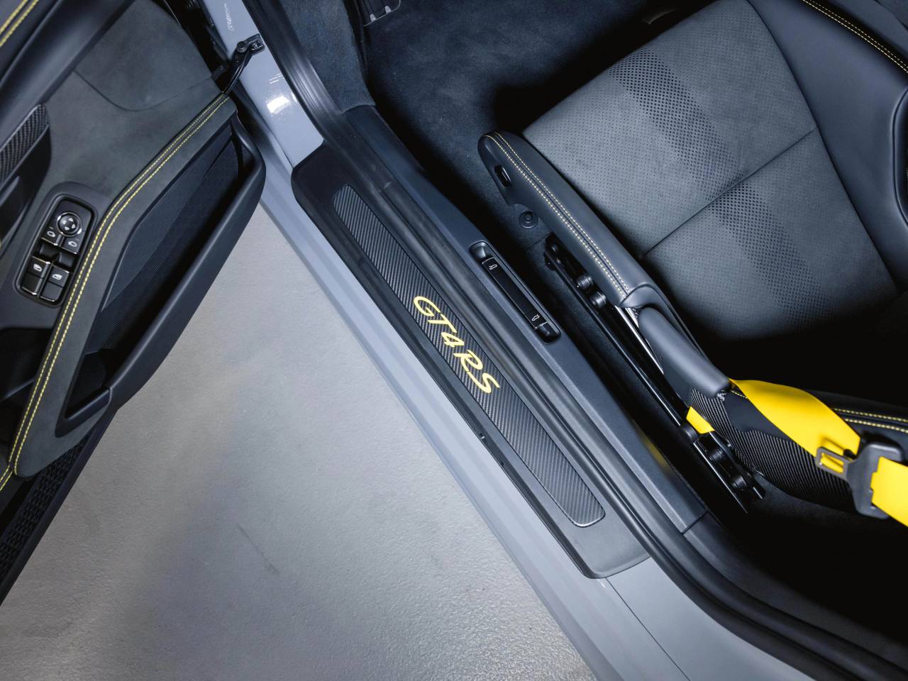 Porsche 718 type 982 Cayman GT4 RS - 2025 - Joinsteer - #27