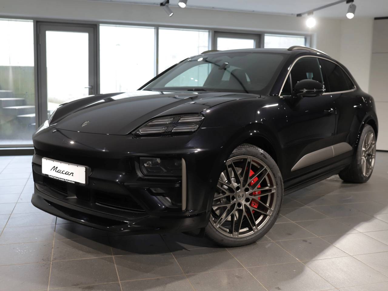 Porsche Macan Electrique Turbo - 2025 - Joinsteer - #1