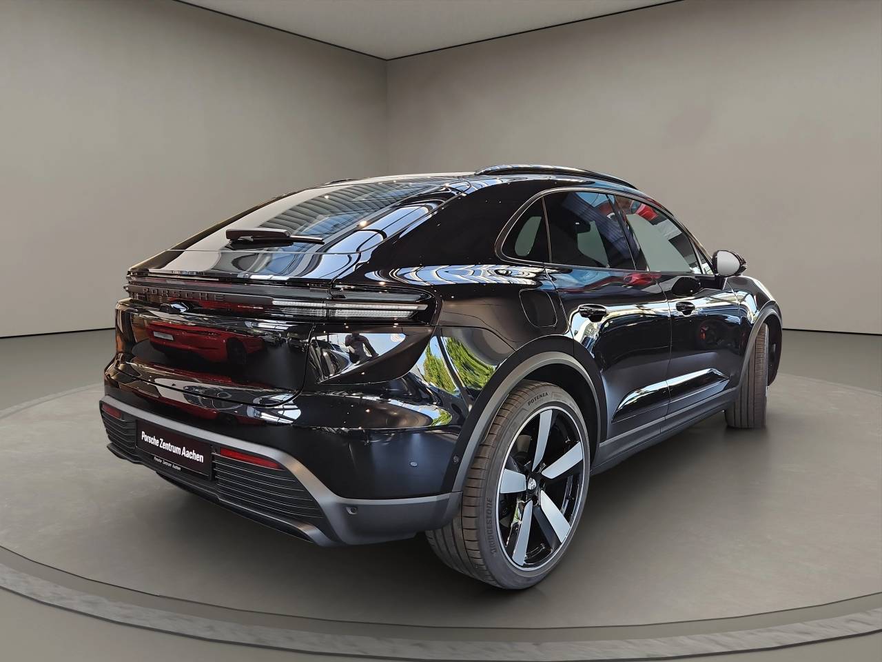 Porsche Macan Electrique 4 - 2025 - Joinsteer - #6