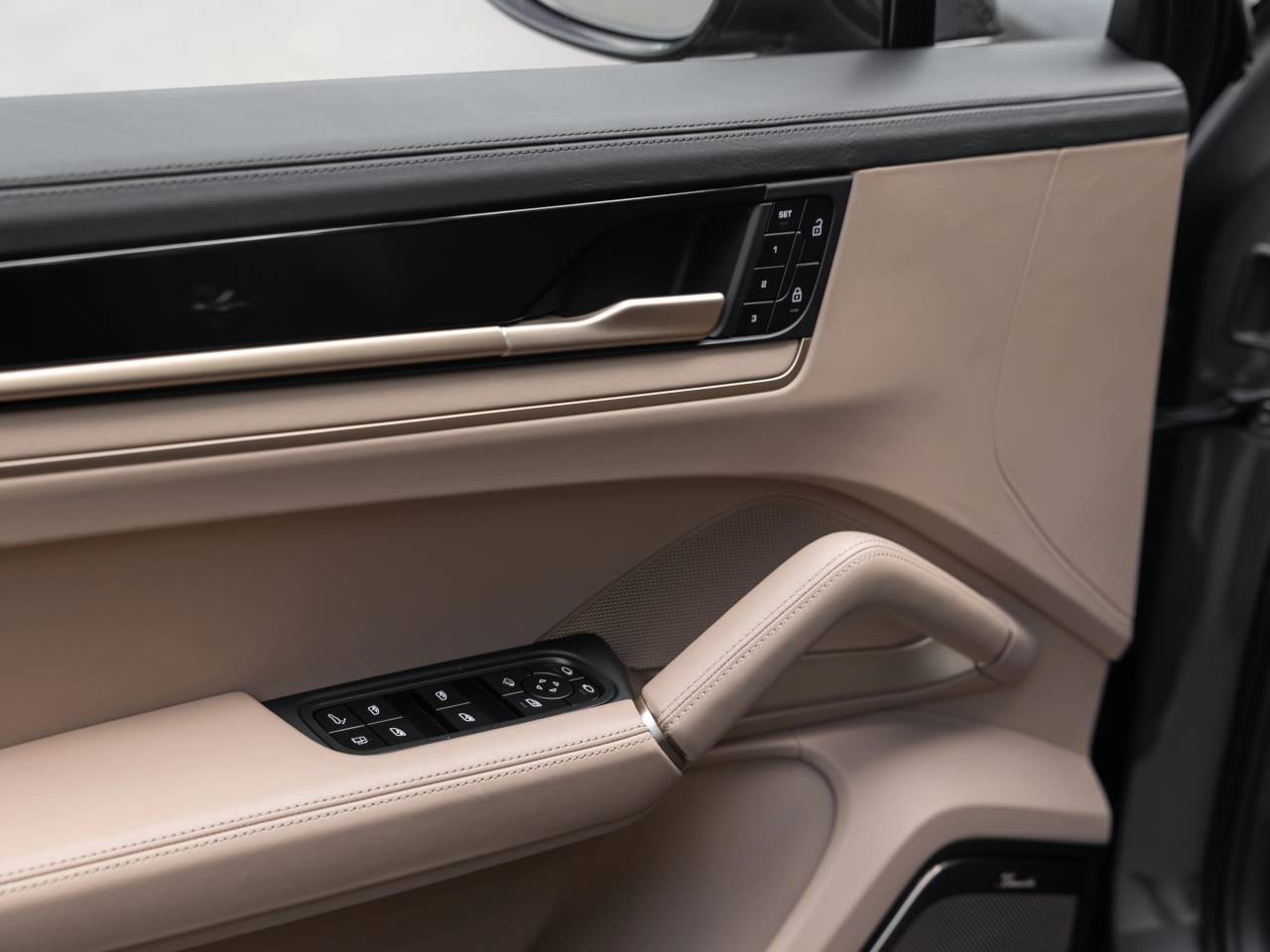 Porsche Cayenne III ph2 S E-Hybrid - 2025 - Joinsteer - #26