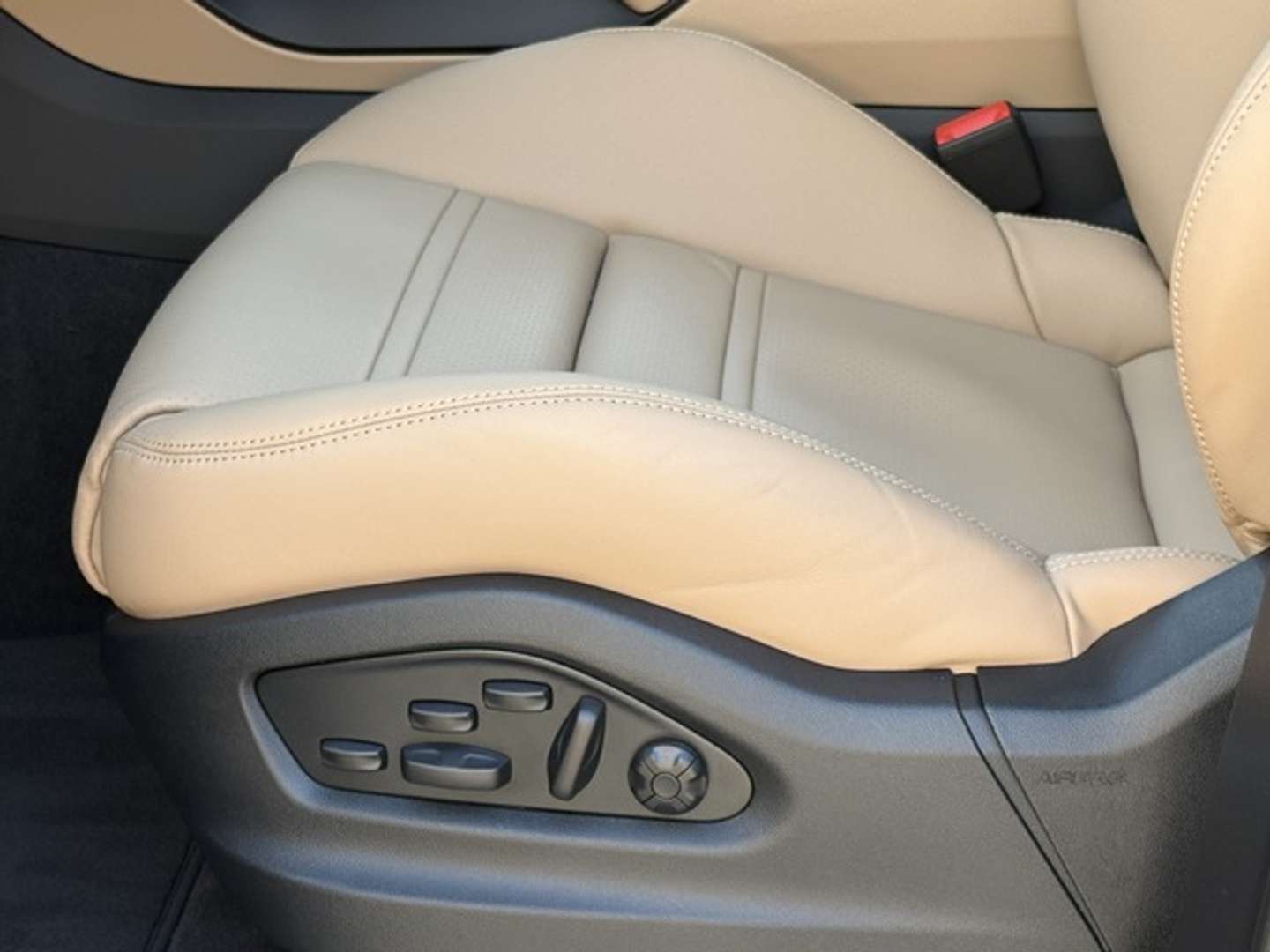 Porsche Cayenne III GTS Coupé - 2024 - Joinsteer - #2