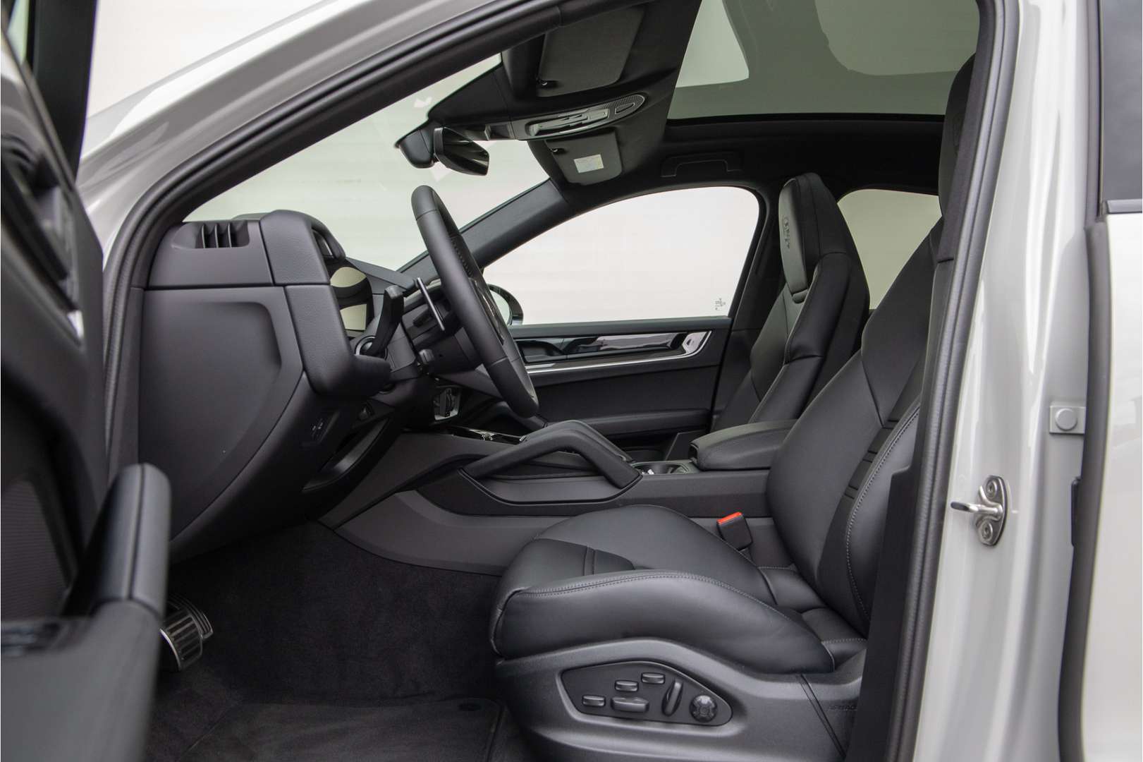 Porsche Cayenne II S E-Hybrid Coupé Sport Design - 2025 - Joinsteer - #6