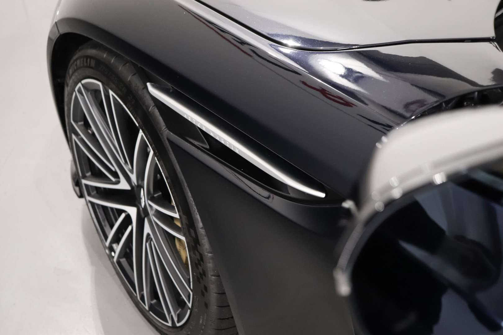 Aston Martin DB12 Coupé V8 - 2024 - Joinsteer - #15