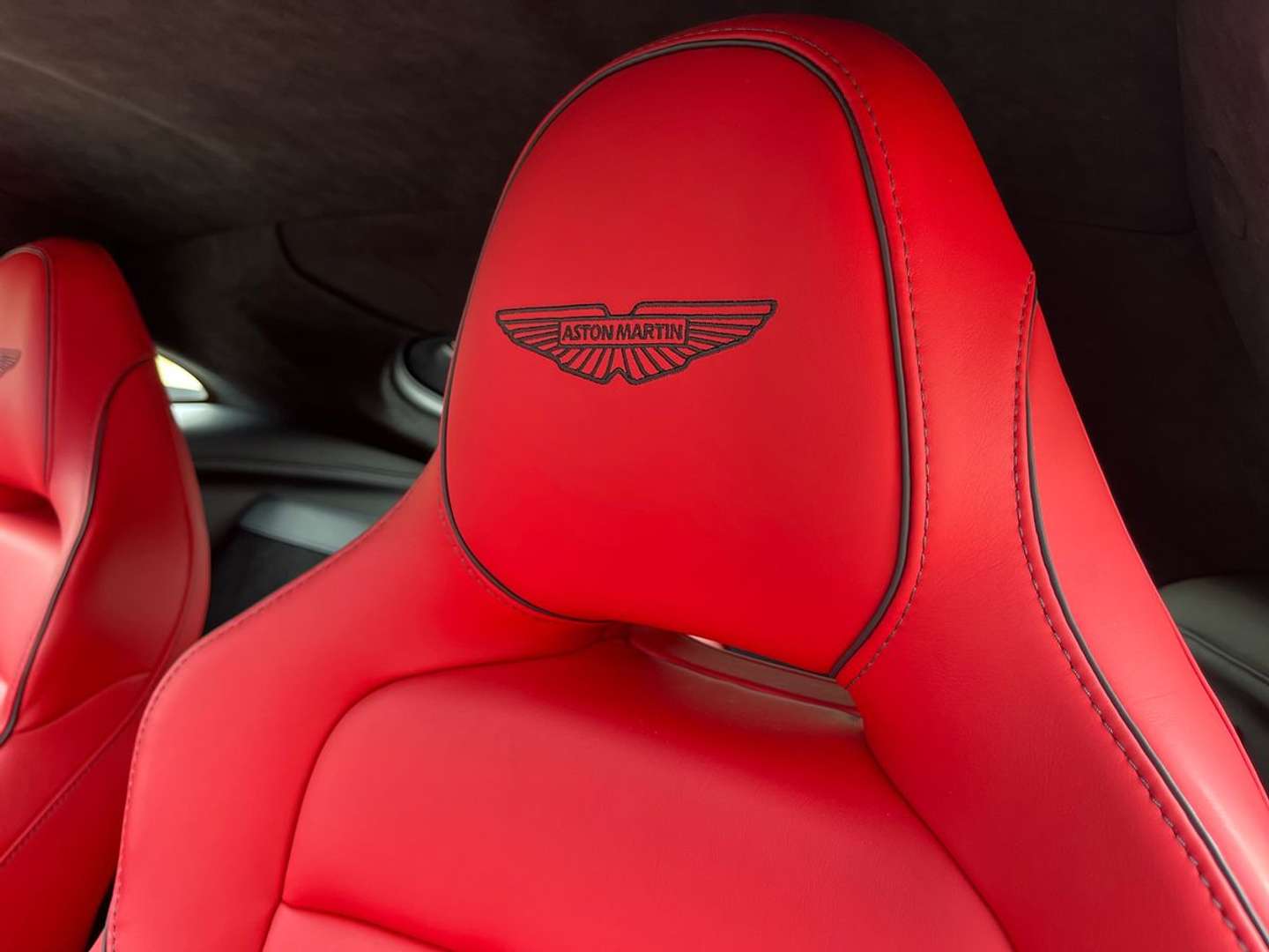 Aston Martin Vantage Coupe 4.0 V8 Auto - 2024 - Joinsteer - #5