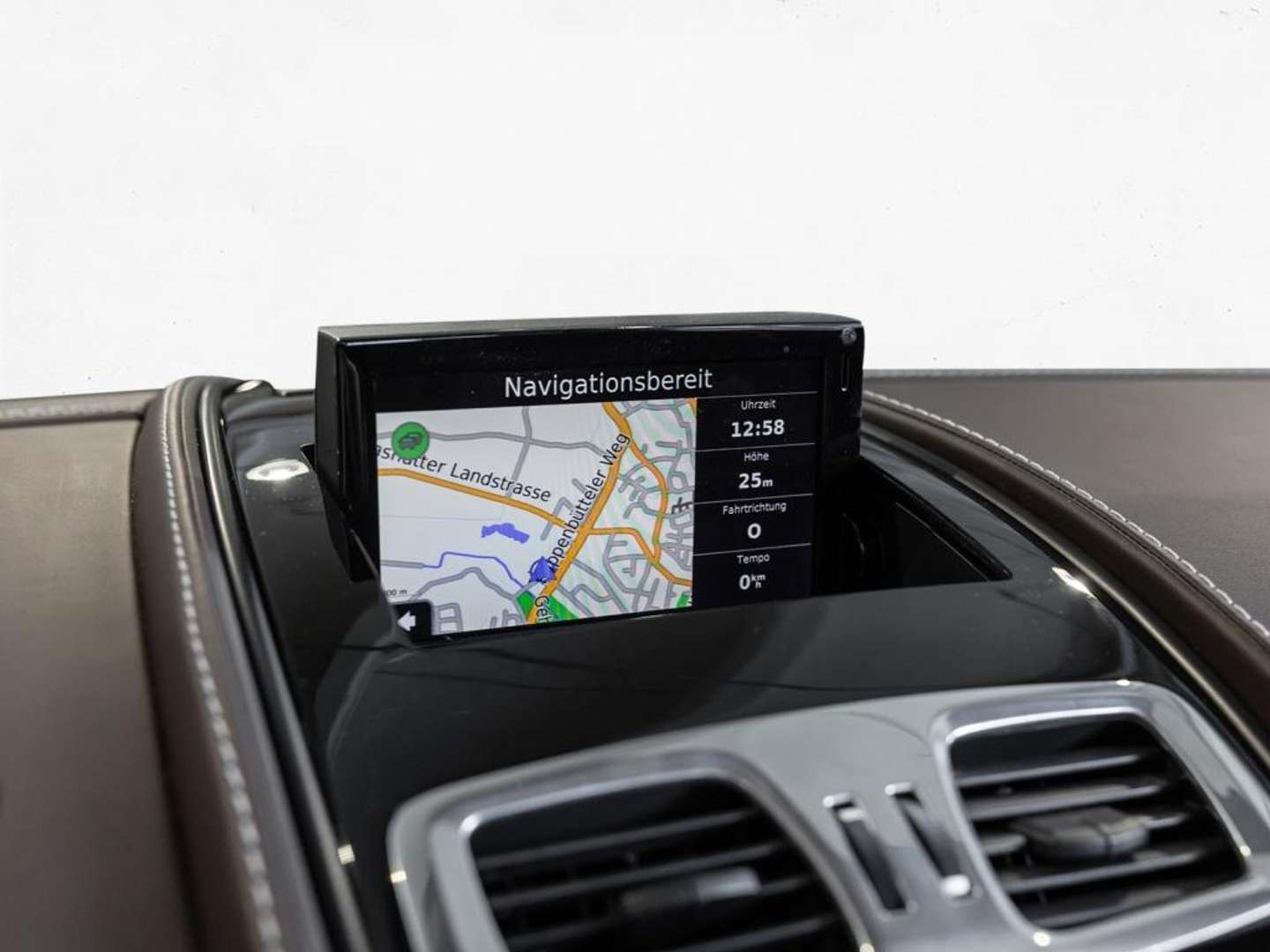 Aston Martin Vanquish Volante - 2016 - Joinsteer - #10