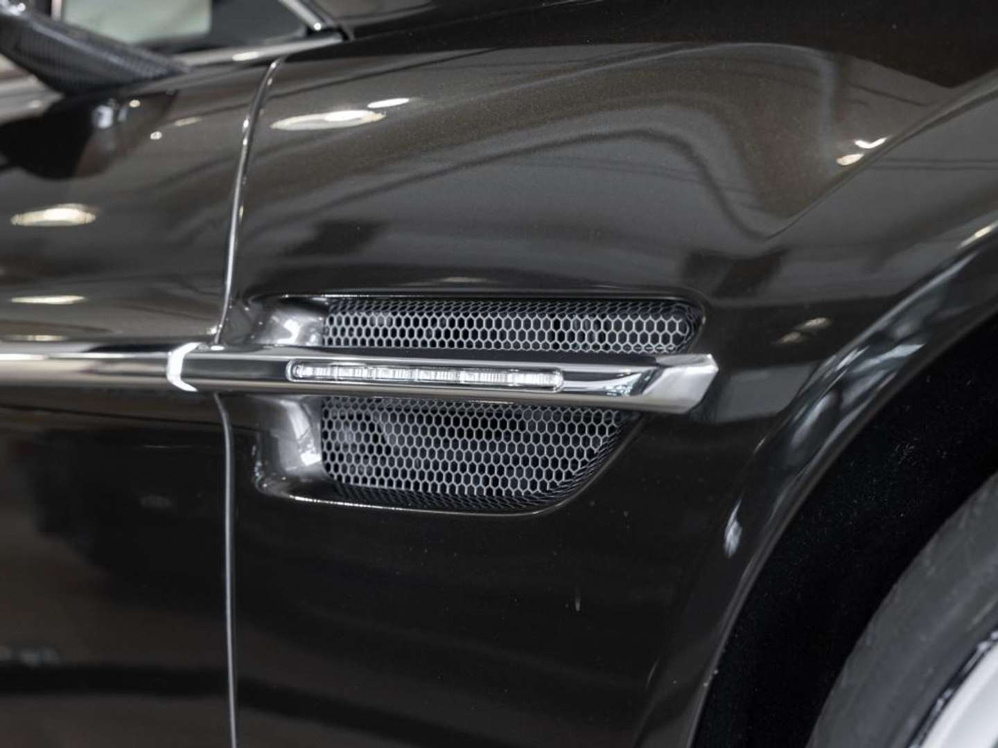 Aston Martin Vanquish Volante - 2016 - Joinsteer - #17