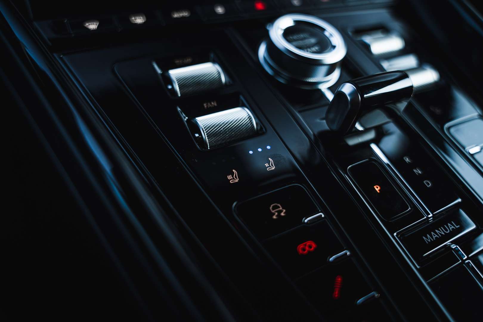 Aston Martin DB12 V8 Sport Seats - 2025 - Joinsteer - #18