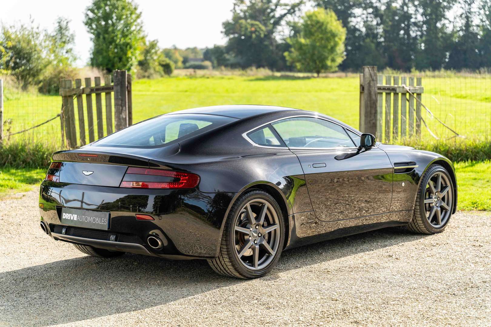 Aston Martin Vantage Coupe V8 4.3 385 Manual - 2007 - Joinsteer - #5