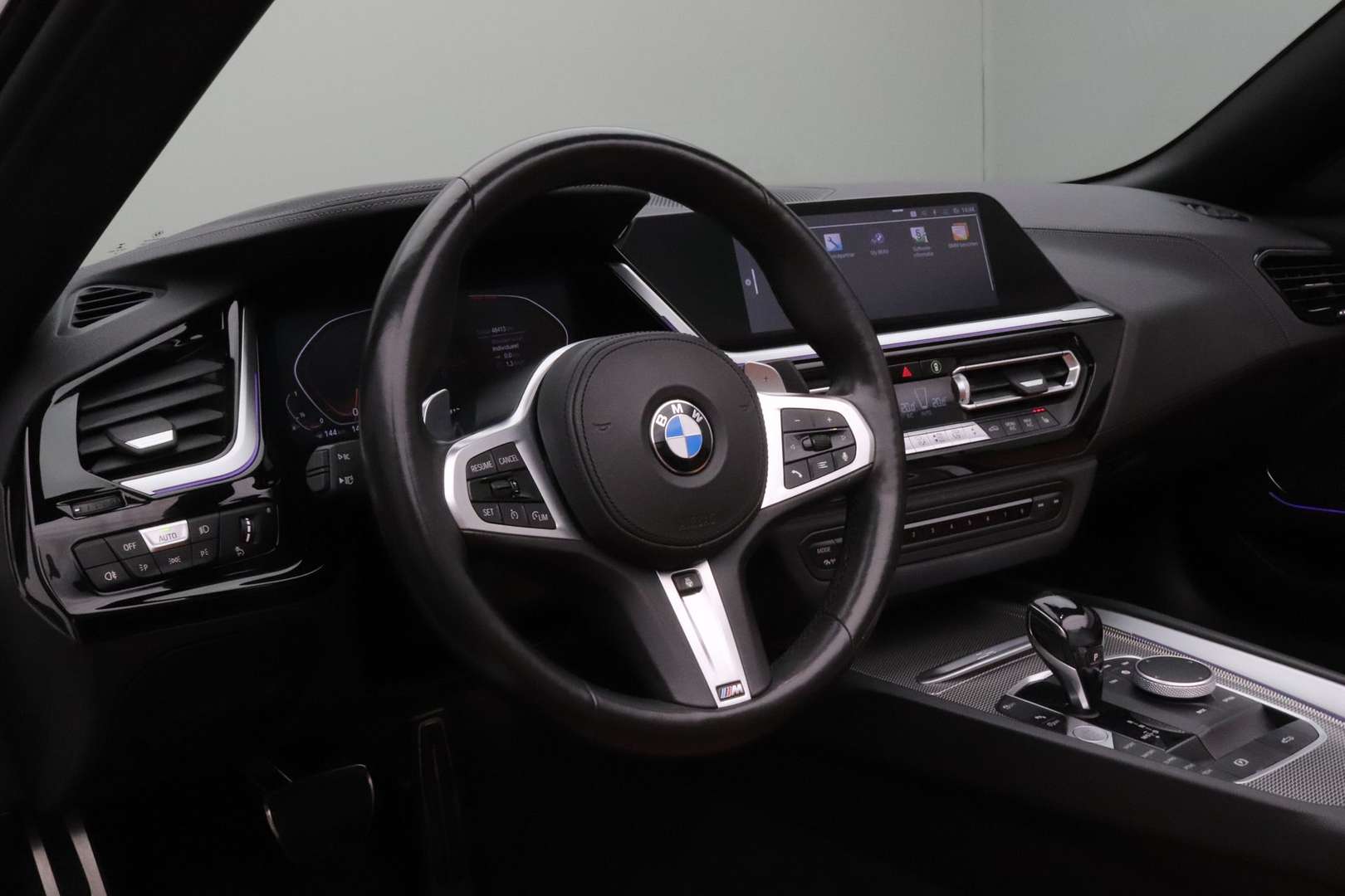 BMW Z4 Roadster High Executive SDrive20i - 2019 - Joinsteer - #2