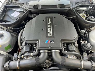 BMW Z8 5.0 — photo 11