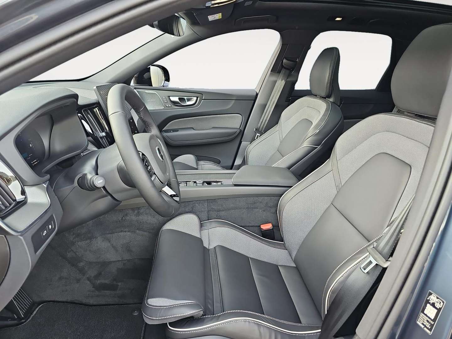Volvo XC60 T6 Recharge Plus - 2025 - Joinsteer - #5
