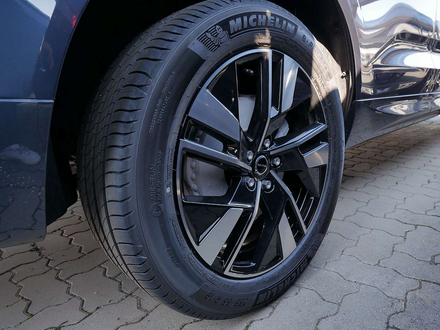 Volvo XC60 B5 Plus - 2025 - Joinsteer - #10