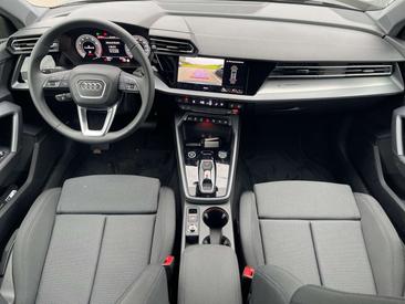 Audi A3 Sportback 35 TFSI — photo 9
