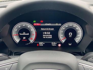 Audi A3 Sportback 35 TFSI — photo 12