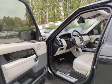 Land Rover Range Rover P400e Autobiography — photo 9