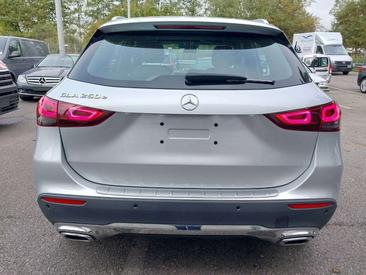 Mercedes GLA 250 — photo 13
