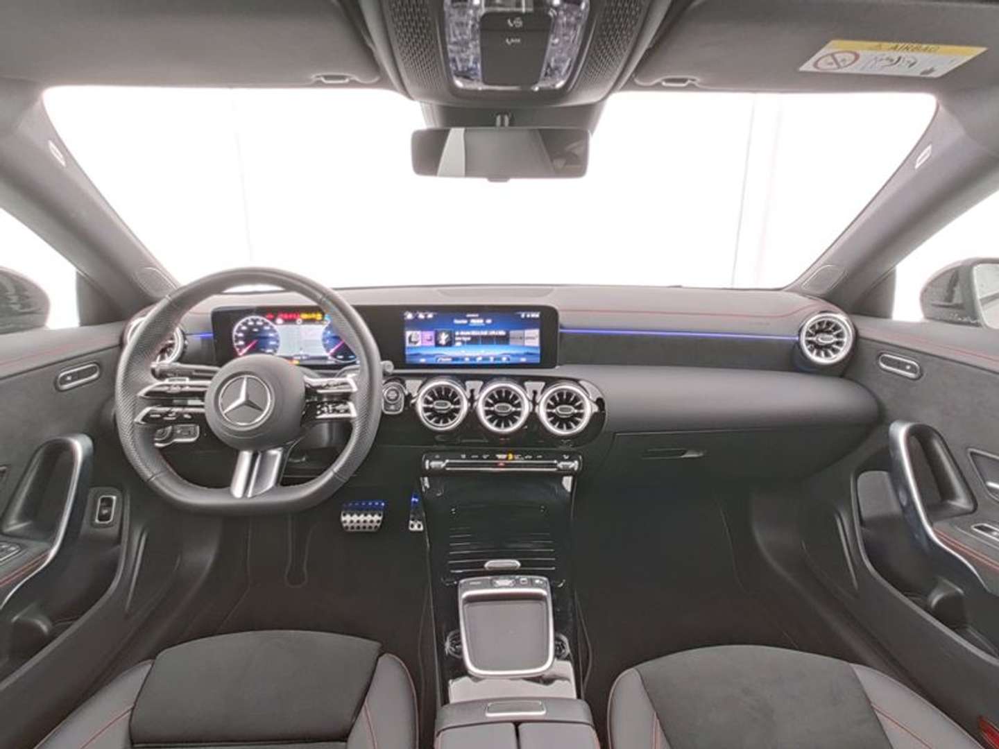 Mercedes CLA 200 AMG-Line - 2024 - Joinsteer - #5