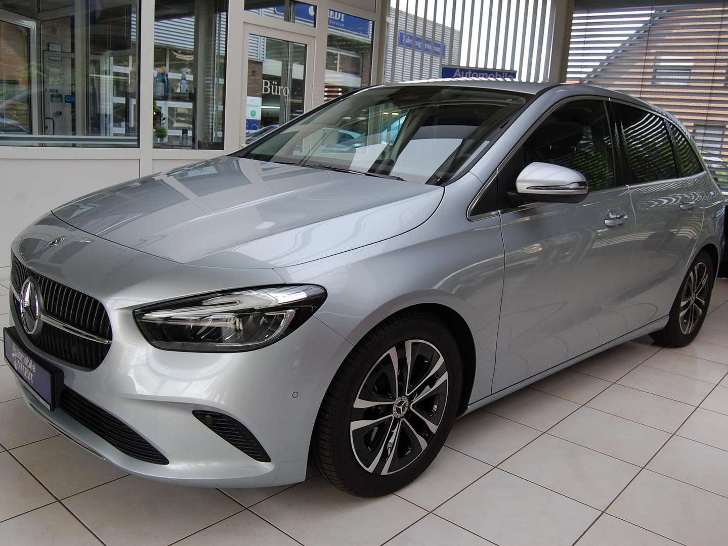 Mercedes Classe B 180 Progressive - 2024 - Joinsteer - #1