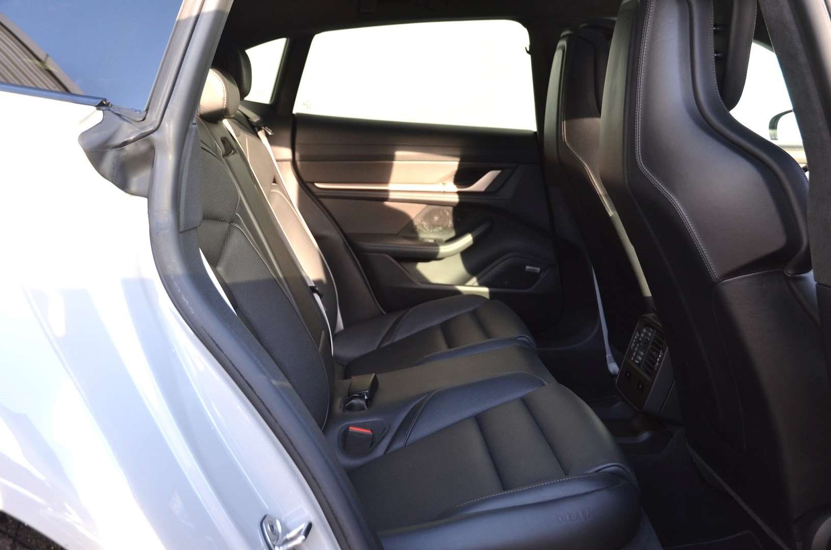 Porsche Taycan Turbo S Cross Turismo - 2022 - Joinsteer - #8