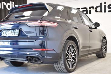 Porsche Cayenne III E-Hybrid Edition Platinum — photo 7