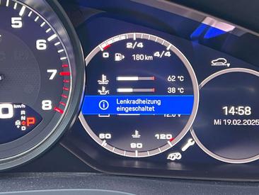Porsche Cayenne III GTS — photo 12