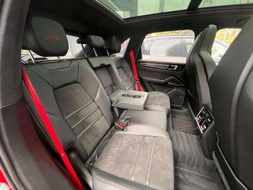 Porsche Cayenne III GTS — photo 18