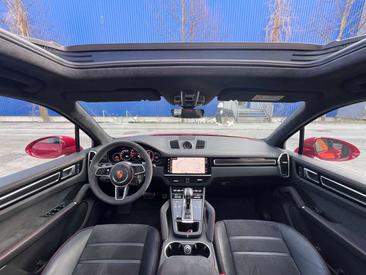 Porsche Cayenne III GTS — photo 22