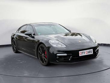 Porsche Panamera II GTS Coupé — photo 2