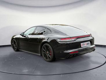 Porsche Panamera II GTS Coupé — photo 4