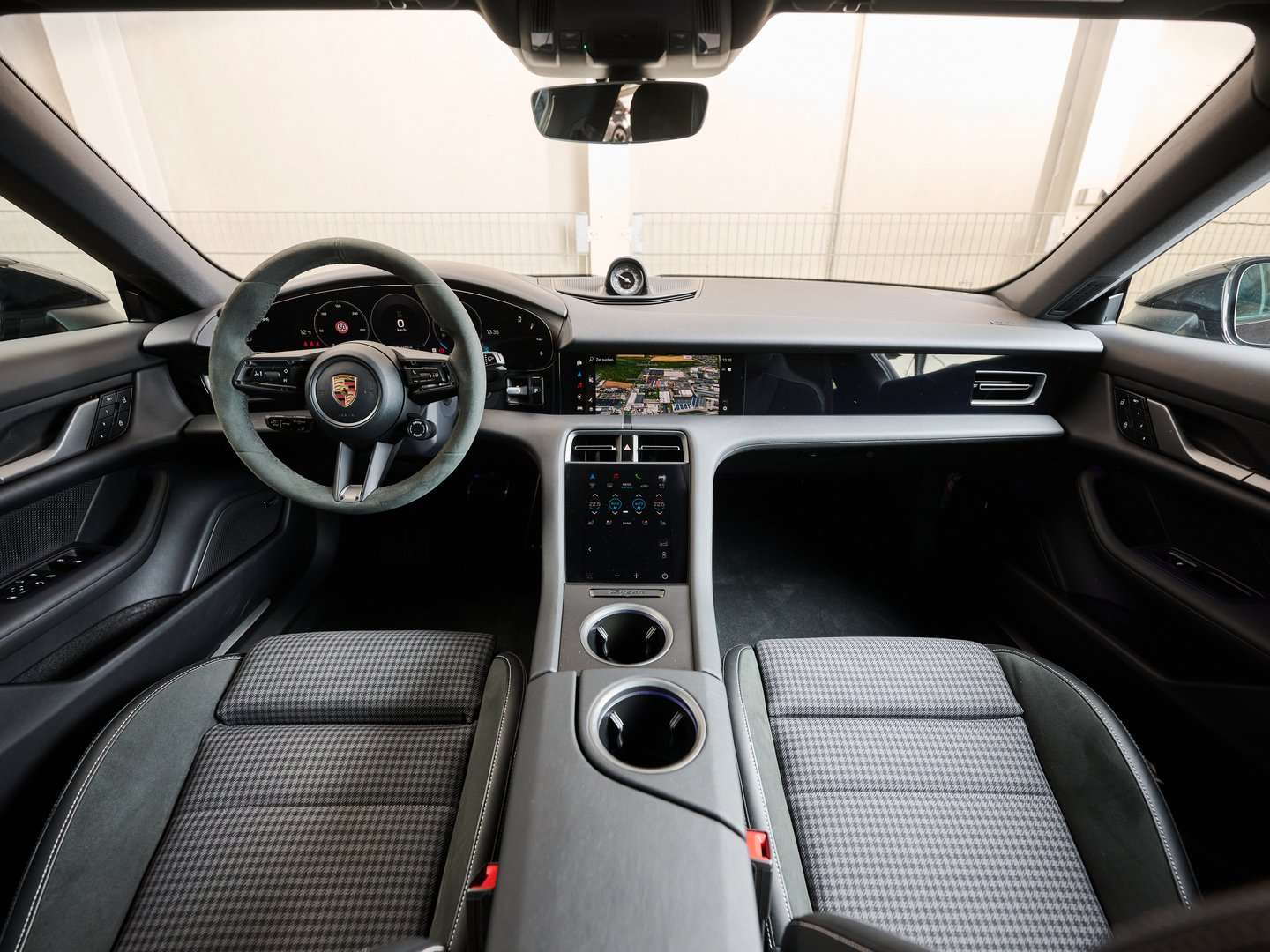 Porsche Taycan Sport Turismo - 2025 - Joinsteer - #17